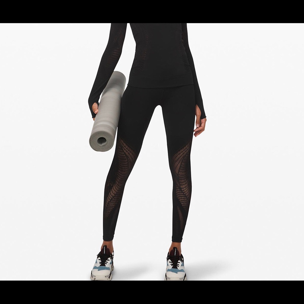 NWT ✨lululemon reveal tight *aurora